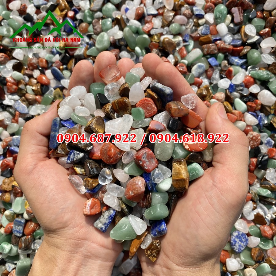 sỏi thạch anh trang trí sân vườn