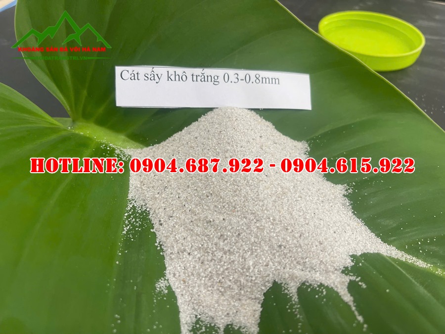 pha cát thạch anh trộn sơn epoxy