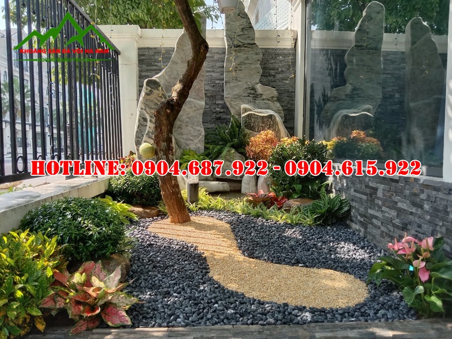 sỏi đen rải trang trí sân vườn