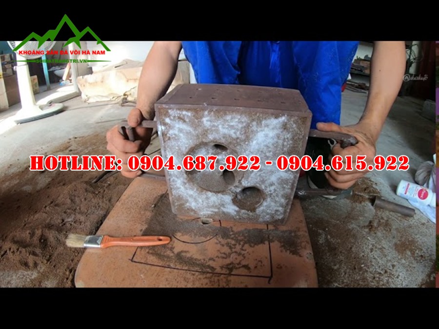 cát thạch anh làm khuôn đúc
