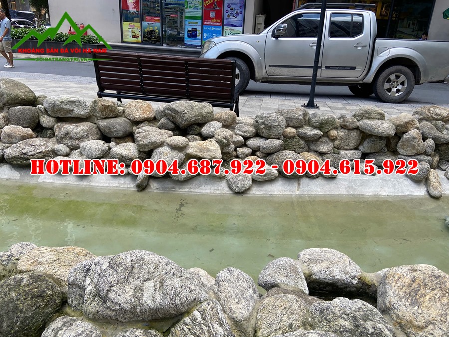 đá cuội vân mây làm hồ cá